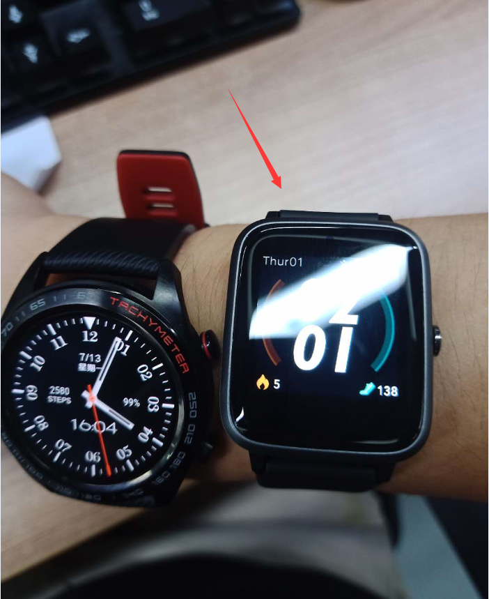 Anyone could test an Smartwatch? 